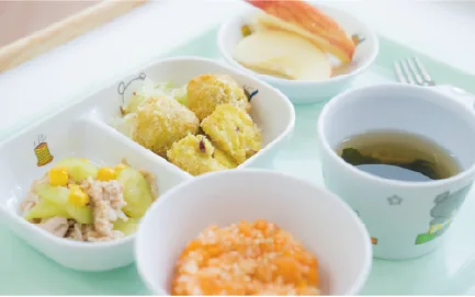 給食